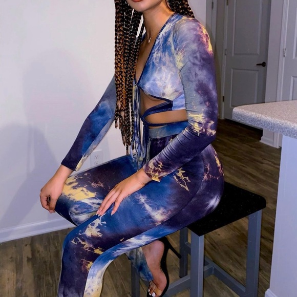 2 Piece Tie Dye Set - Picture 4 of 7